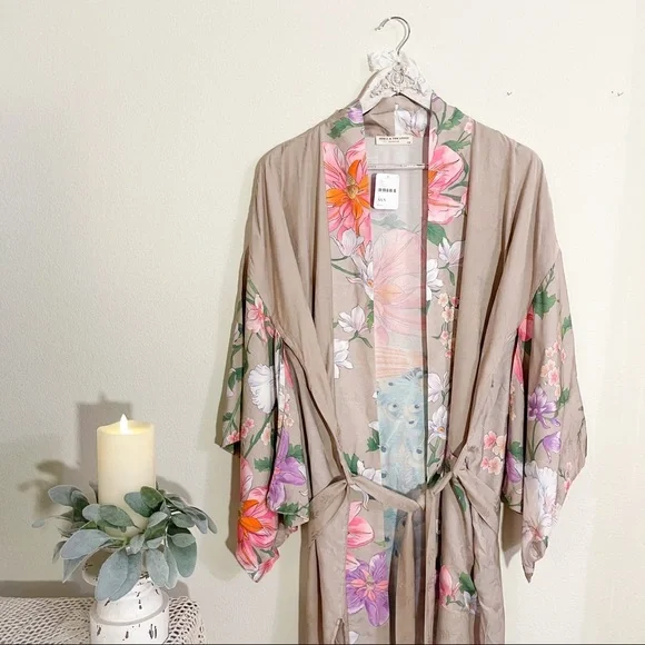 Spell Waterfall Maxi Kimono - Picture 3 of 14